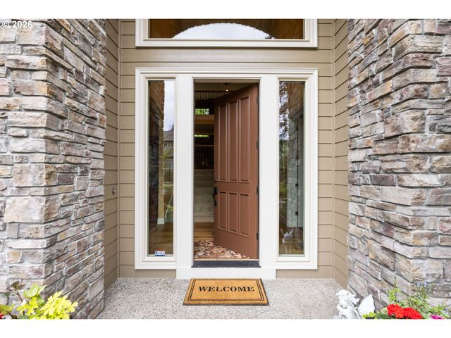 15214 Nw RED CEDAR Ct, Portland, OR 97231