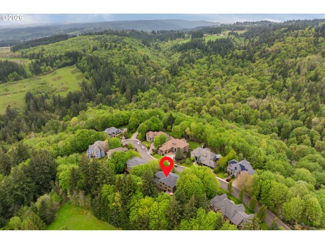 15214 Nw RED CEDAR Ct, Portland, OR 97231