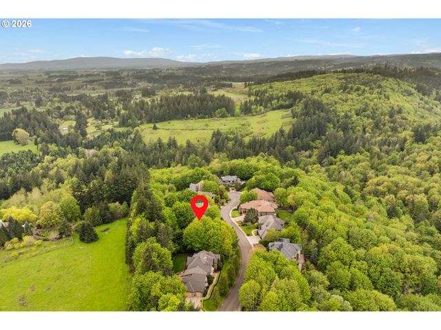 15214 Nw RED CEDAR Ct, Portland, OR 97231