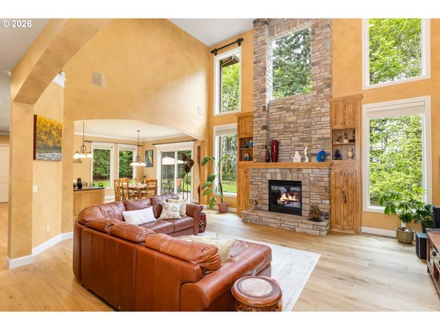 15214 Nw RED CEDAR Ct, Portland, OR 97231