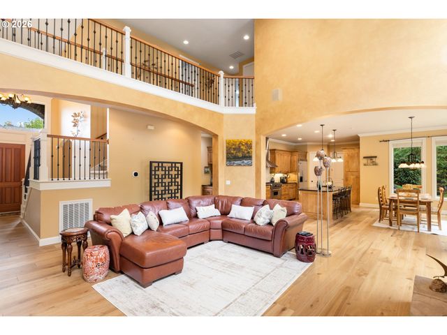 15214 Nw RED CEDAR Ct, Portland, OR 97231