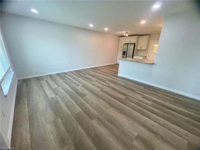 3183 Poinciana DR, Naples, FL 34105