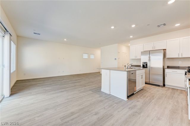 501 Red Lovebird Avenue, Henderson, NV 89011