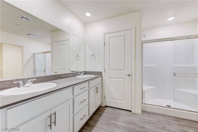 501 Red Lovebird Avenue, Henderson, NV 89011