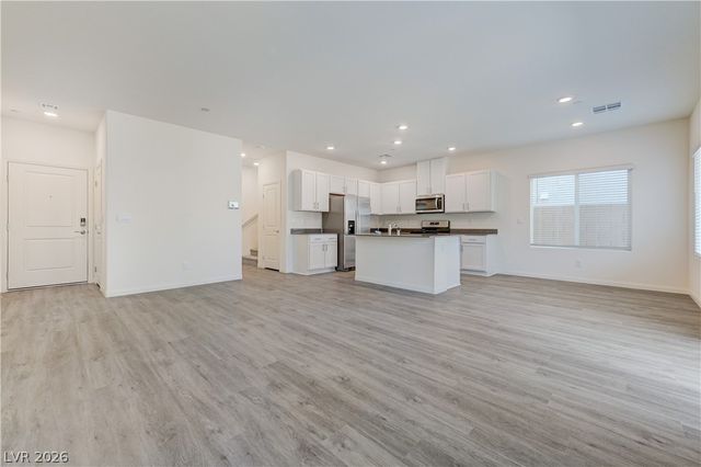 501 Red Lovebird Avenue, Henderson, NV 89011