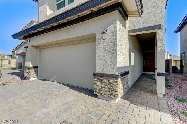 501 Red Lovebird Avenue, Henderson, NV 89011