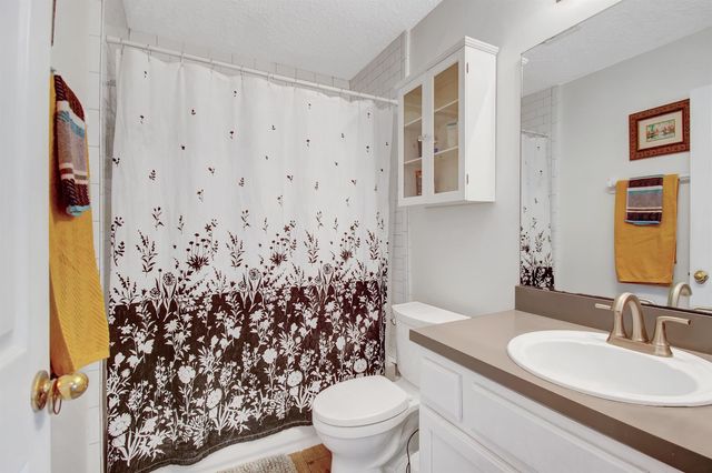 880 Oak Arbor Circle, St Augustine, FL 32084