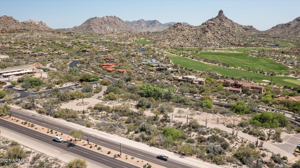 9804 E RUNNING DEER Trail 1, Scottsdale, AZ 85262 — photo 2