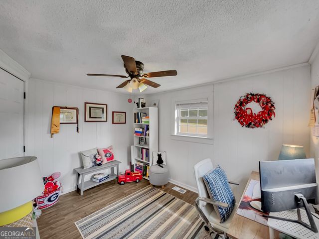 680 Hunters Creek Road, Toccoa, GA 30577
