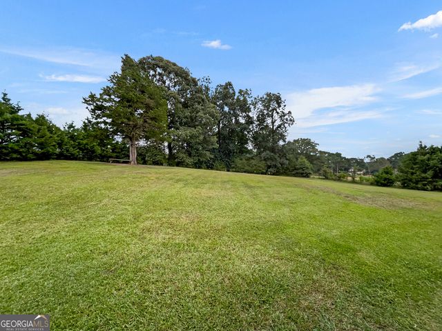 680 Hunters Creek Road, Toccoa, GA 30577