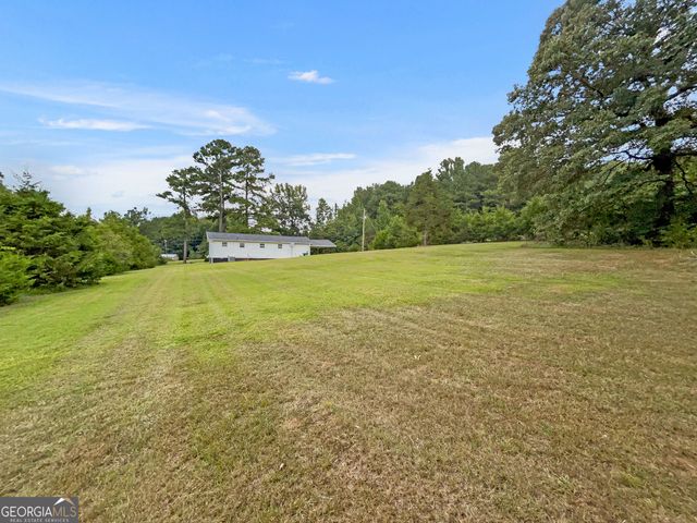 680 Hunters Creek Road, Toccoa, GA 30577