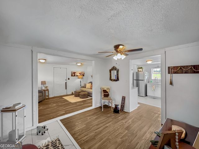 680 Hunters Creek Road, Toccoa, GA 30577
