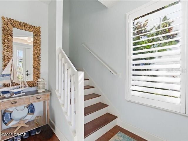 121 W Coquina Key Drive, Ormond Beach, FL 32176