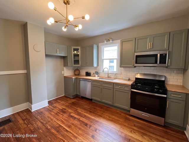 1034 Dixon Ave, Louisville, KY 40217