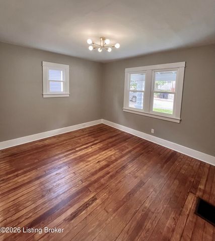 1034 Dixon Ave, Louisville, KY 40217