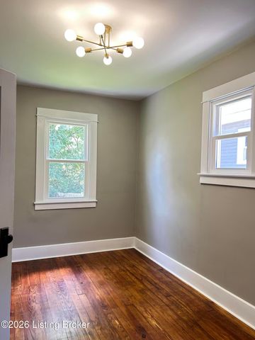 1034 Dixon Ave, Louisville, KY 40217