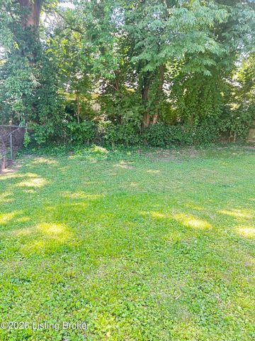 1034 Dixon Ave, Louisville, KY 40217