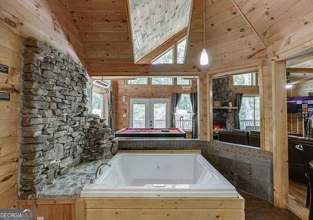 493 Vista View Place, Cleveland, GA 30528