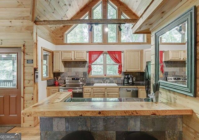 493 Vista View Place, Cleveland, GA 30528