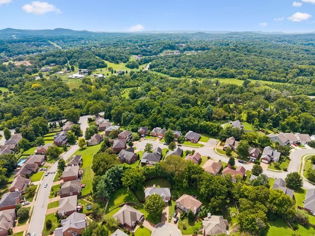 113 Autumn Oaks Ct, Brentwood, TN 37027