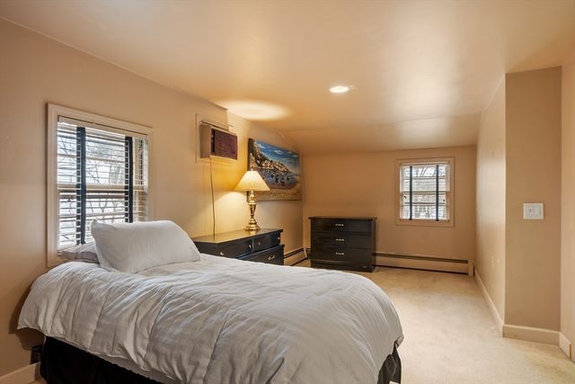 321 Cambridge St, Burlington, MA 01803