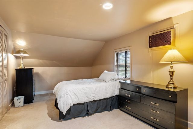 321 Cambridge St, Burlington, MA 01803