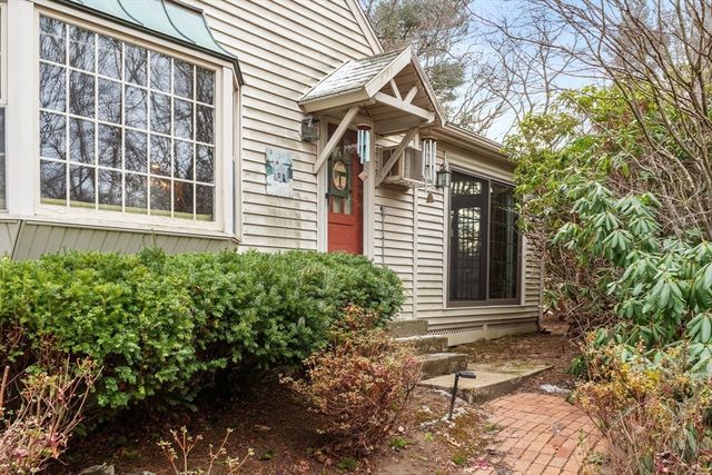 321 Cambridge St, Burlington, MA 01803