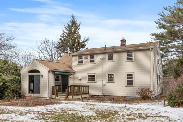 321 Cambridge St, Burlington, MA 01803