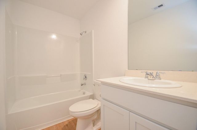 4126 Brazos Brook Trail, Baytown, TX 77521