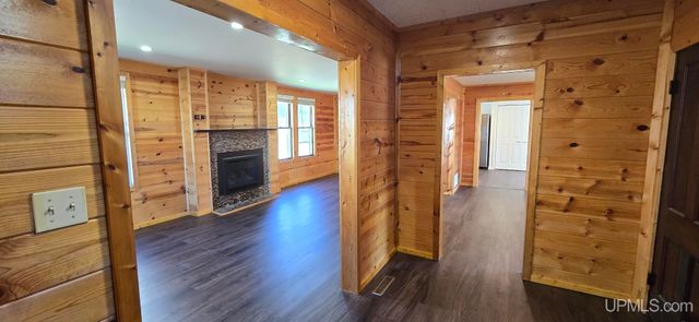 601 E Margaret Street, Iron Mountain, MI 49801