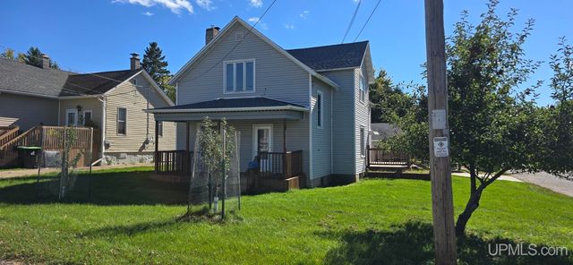 601 E Margaret Street, Iron Mountain, MI 49801