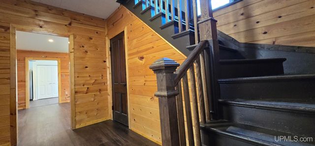 601 E Margaret Street, Iron Mountain, MI 49801