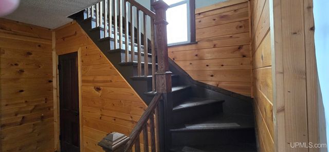 601 E Margaret Street, Iron Mountain, MI 49801