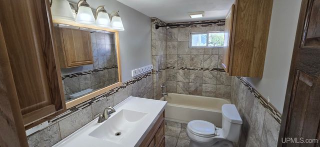 601 E Margaret Street, Iron Mountain, MI 49801