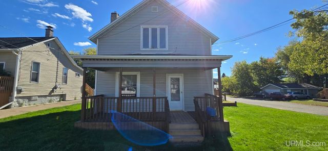 601 E Margaret Street, Iron Mountain, MI 49801