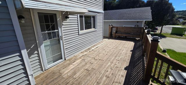 601 E Margaret Street, Iron Mountain, MI 49801