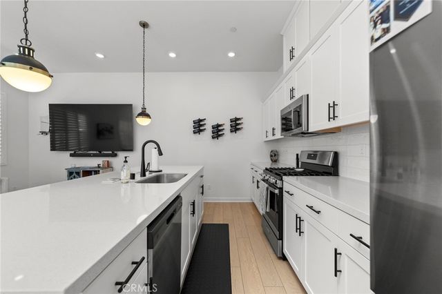 2502 E Stanley Paseo, Ontario, CA 91762
