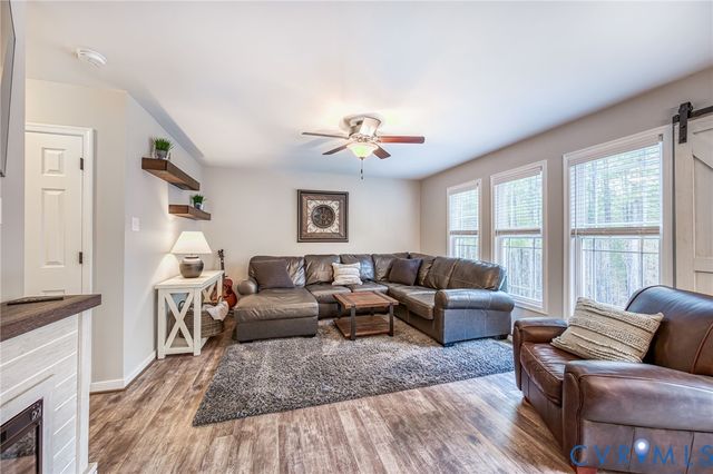 2024 Walnut Tree Pl, Powhatan, VA 23139