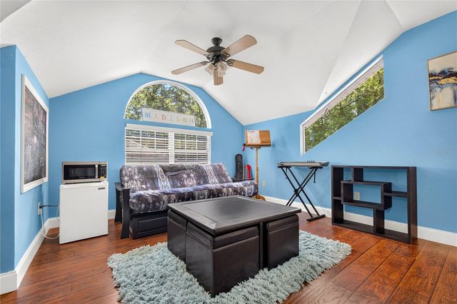 11415 NW 10TH LANE, Gainesville, FL 32606