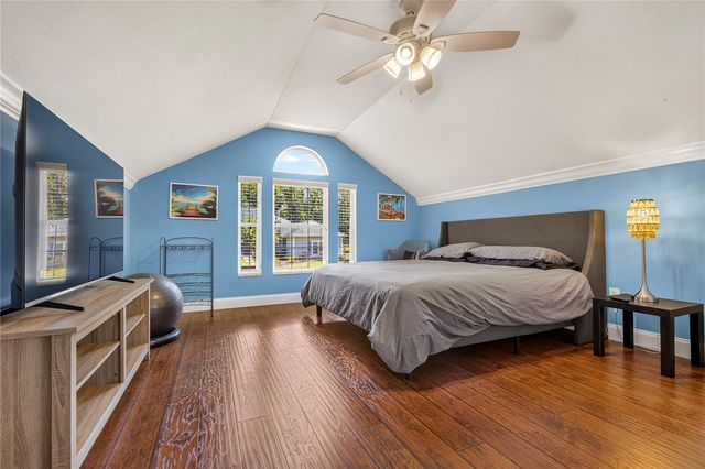 11415 NW 10TH LANE, Gainesville, FL 32606