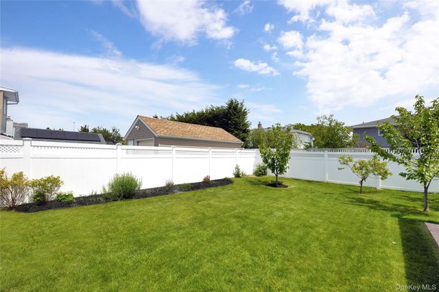 161 Division Avenue, Massapequa, NY 11758