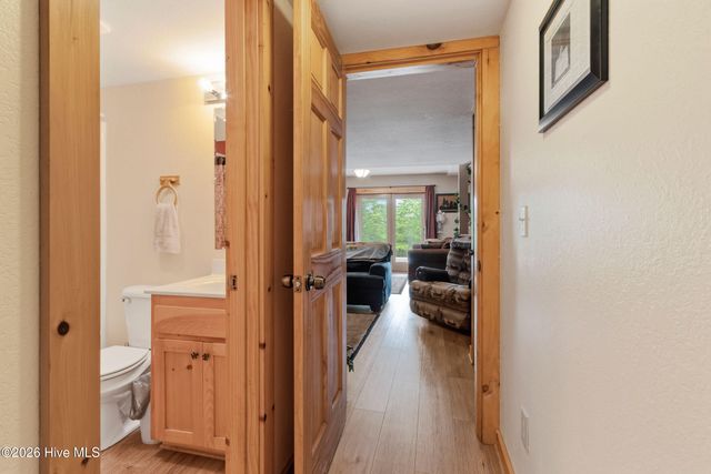 383 Hy Cobb Drive, Murphy, NC 28906