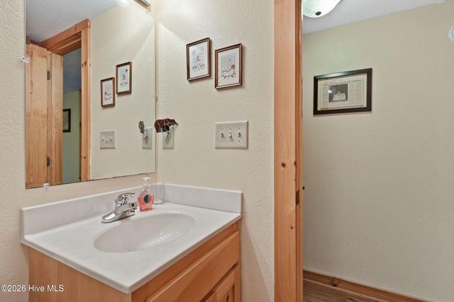 383 Hy Cobb Drive, Murphy, NC 28906