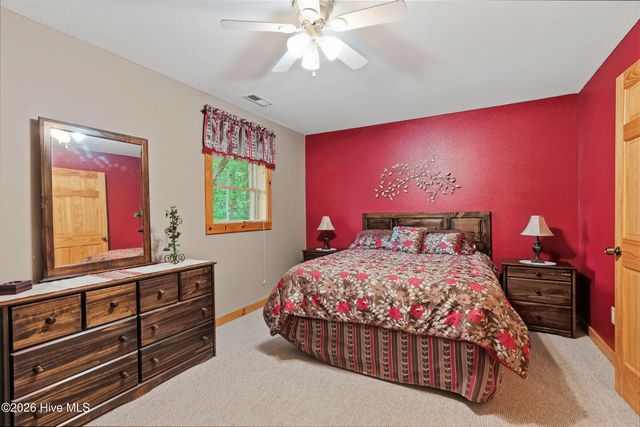 383 Hy Cobb Drive, Murphy, NC 28906