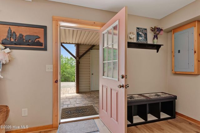 383 Hy Cobb Drive, Murphy, NC 28906