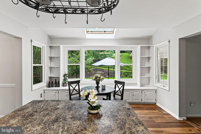 13 WILLOW CREEK LN, Newark, DE 19711