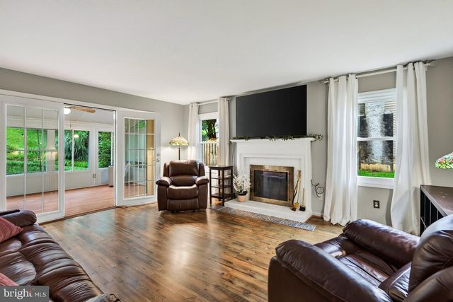 13 WILLOW CREEK LN, Newark, DE 19711