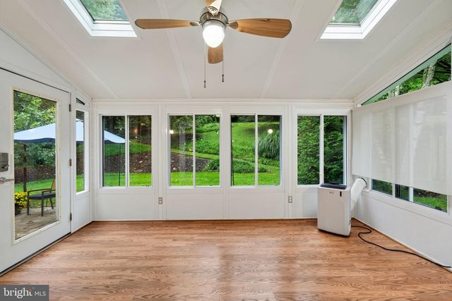 13 WILLOW CREEK LN, Newark, DE 19711