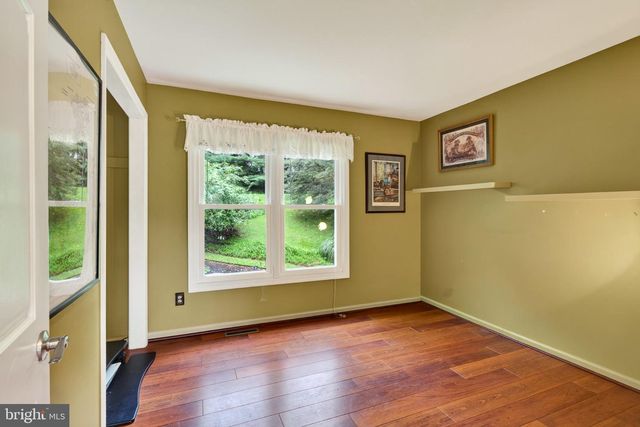 13 WILLOW CREEK LN, Newark, DE 19711