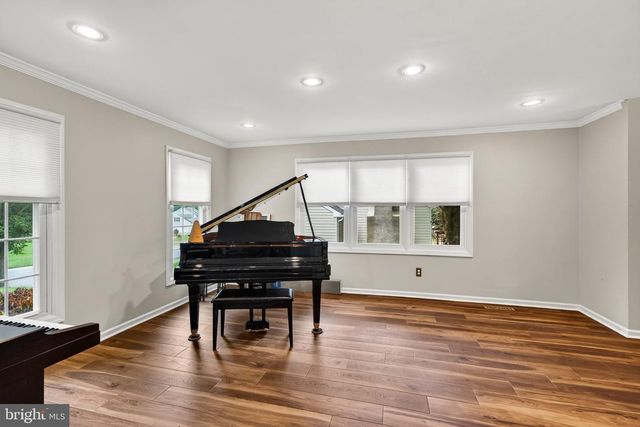 13 WILLOW CREEK LN, Newark, DE 19711